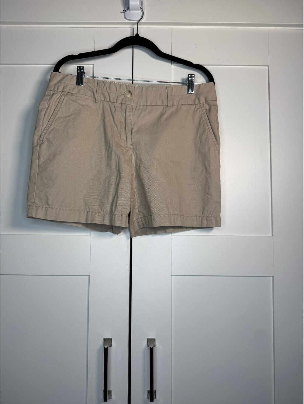 LOFT Women’s Khaki Tan Chino Shorts Classic Casual